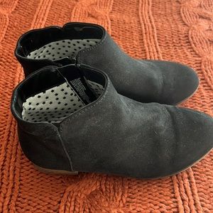 Cat @ Jack girls booties